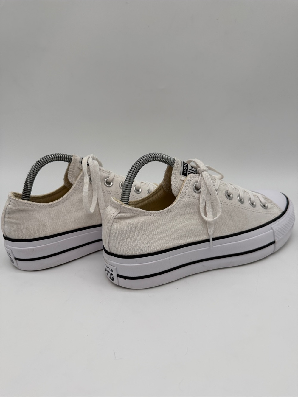 Converse Chuck Taylor All Star White Lift Low Platform Womens 8 Sneakers 560251F - Picture 10 of 16